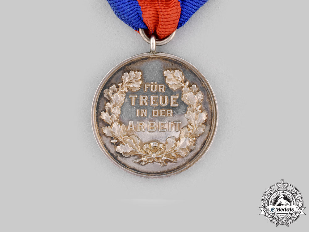 oldenburg,_grand_duchy._a_medal_for_faithful_labour,_c.1910_ci19_5178_2