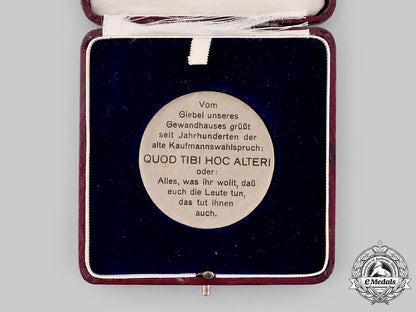 germany,_weimar_republic._a_free_state_of_braunschweig_chamber_of_commerce_faithful_labour_medal,_with_case,_by_carl_poellath_ci19_5232_2
