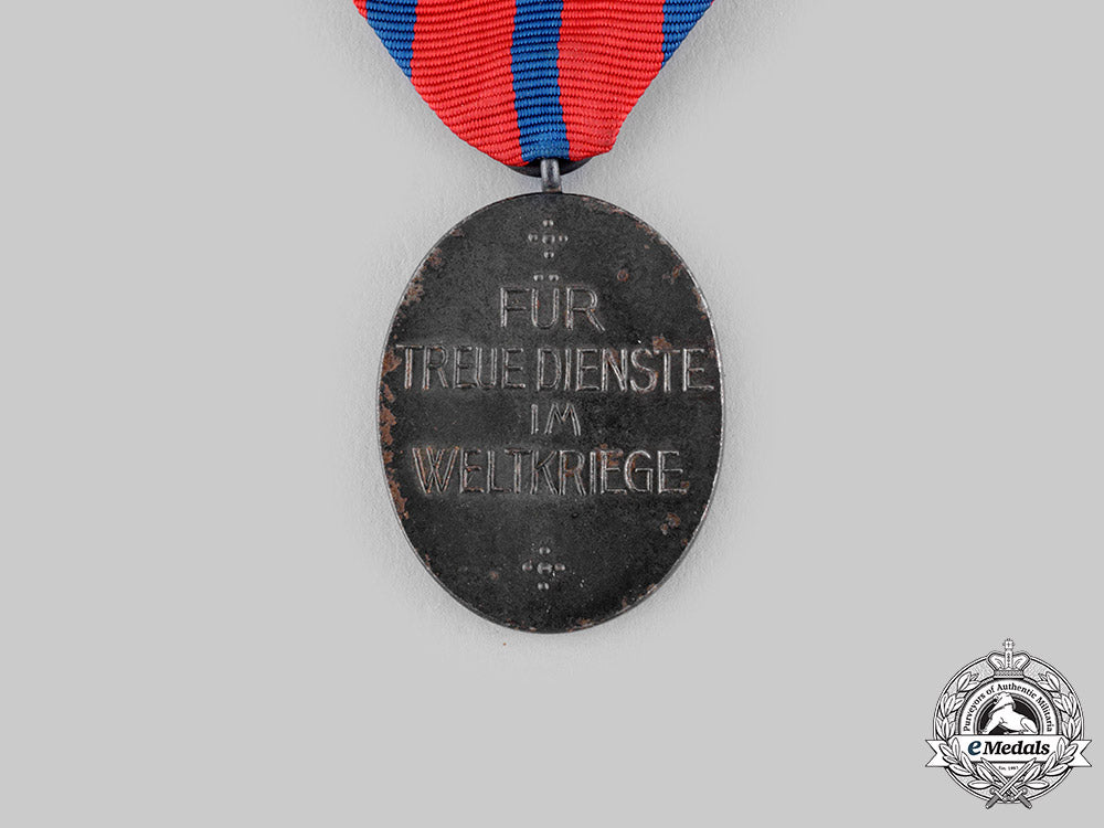 oldenburg,_grand_duchy._a_war_merit_medal1916_ci19_5287