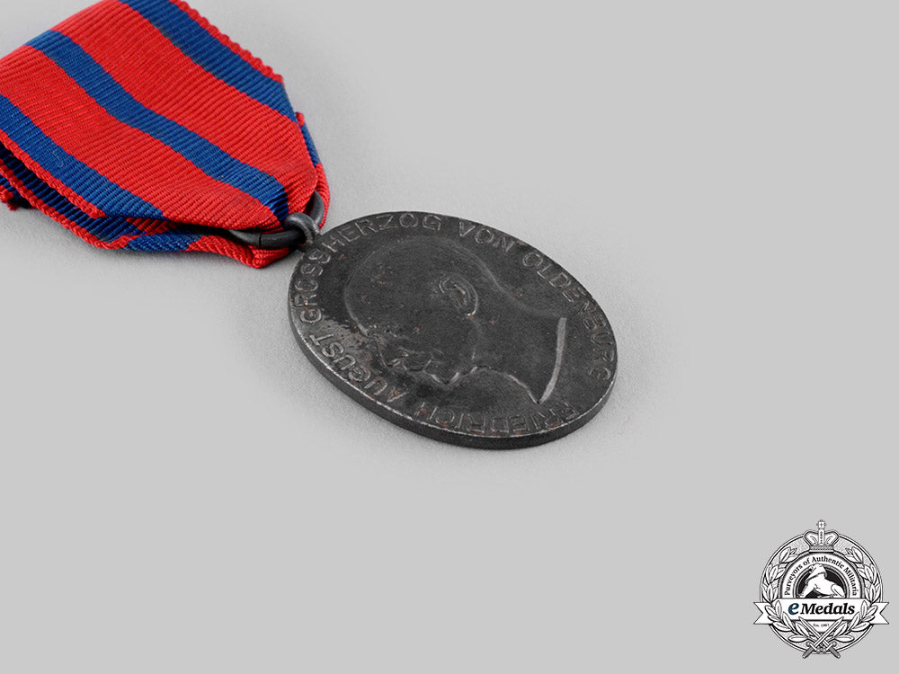 oldenburg,_grand_duchy._a_war_merit_medal1916_ci19_5288