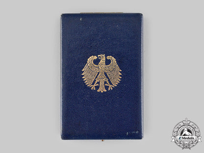 germany,_federal_republic._an_order_of_merit,_cross_of_merit_for_men_on_employment_jubilee_ribbon1957-1966_ci19_5451