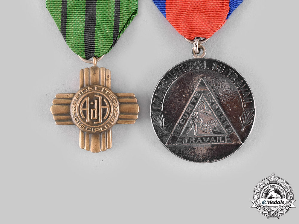 haiti,_republic._a_lot_of_two_republican_orders,_c.1950_ci19_5526