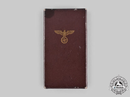 germany,_nsdap._a_long_service_decoration,_bronze_grade_for10_years,_with_case_by_josef_hillebrand_ci19_5592