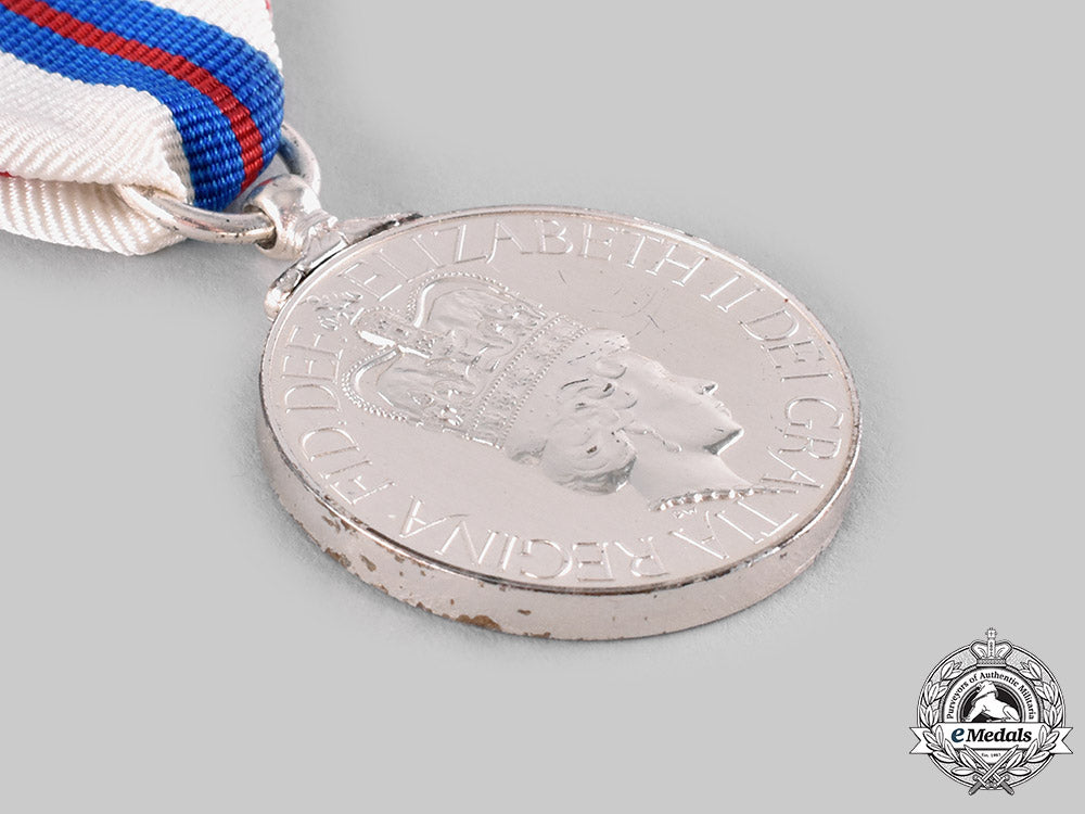 canada._a_queen_elizabeth_ii's_silver_jubilee_medal_ci19_5688