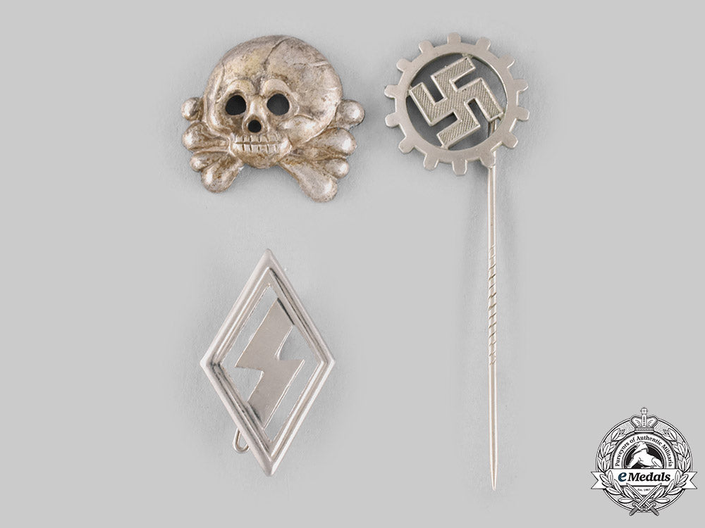 germany,_third_reich._a_lot_of_badges_and_pins_ci19_5961