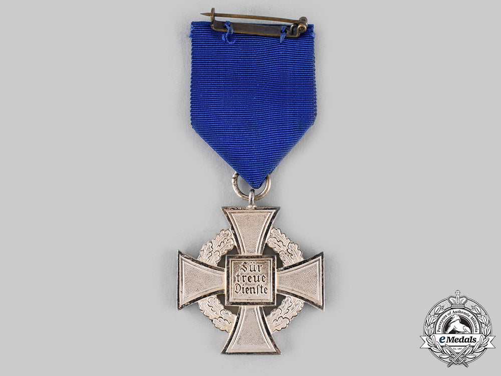 germany,_third_reich._a_civil_service_long_service_decoration,_ii_class_for25_years_with_case,_by_wächtler&_lange_ci19_6060