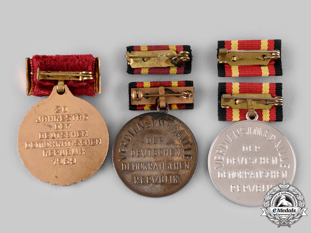germany,_democratic_republic(_east_germany)._a_lot_of_three_medals_ci19_6286
