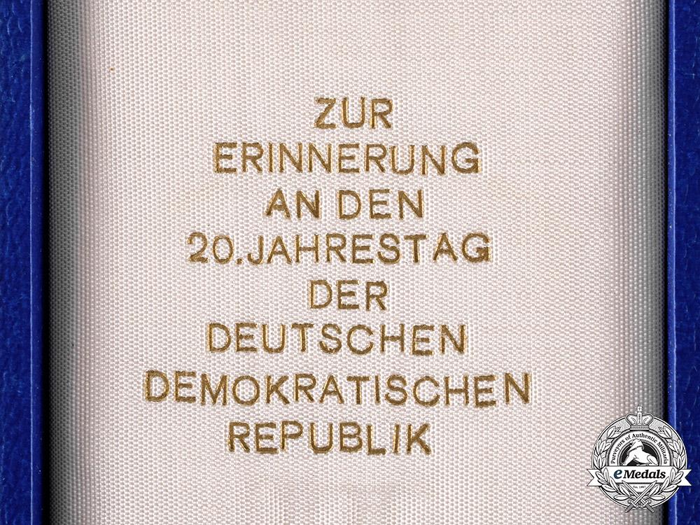 germany,_democratic_republic(_east_germany)._a_lot_of_three_medals_ci19_6298