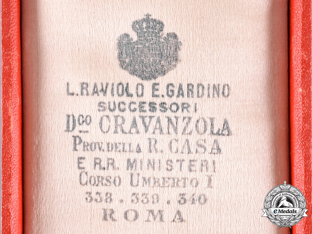 italy,_kingdom._an_order_of_the_crown_of_italy,_i_class_commander_in_gold,_by_gardino,_c.1920_ci19_6308_1