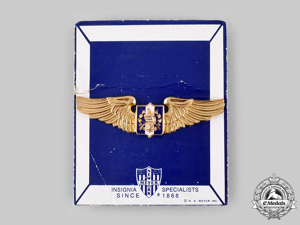 guatemala,_republic._an_air_force_pilot_badge,_by_n.s.meyer,_new_york_ci19_6319
