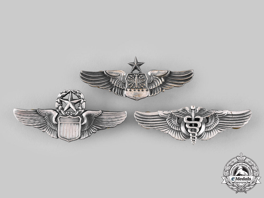 united_states._three_air_force_badges_ci19_6333_1