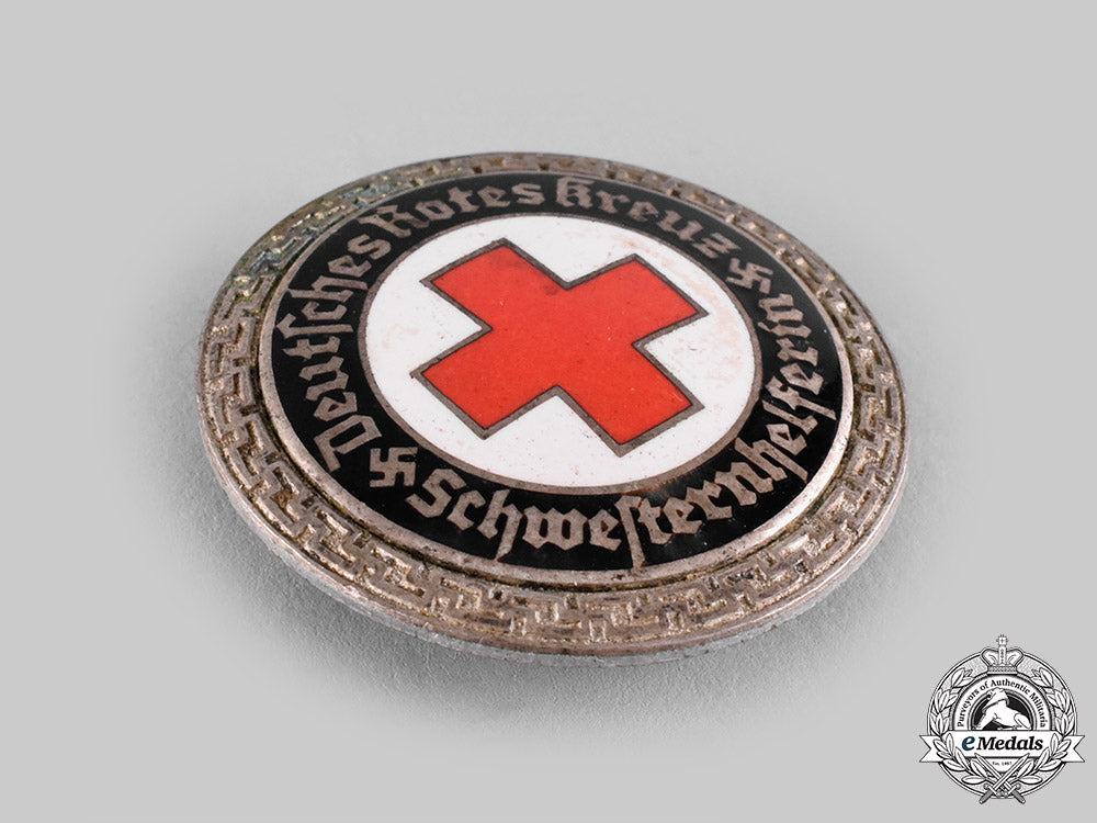 germany,_drk._a_german_red_cross(_drk)_sisterhood_badge_ci19_6412