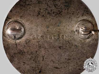 germany,_drk._a_german_red_cross(_drk)_sisterhood_badge_ci19_6414