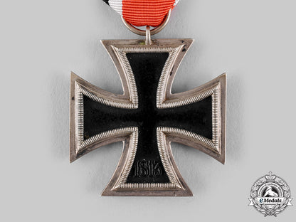 germany,_wehrmacht._a1939_iron_cross_ii_class_with_package_of_issue_ci19_6418