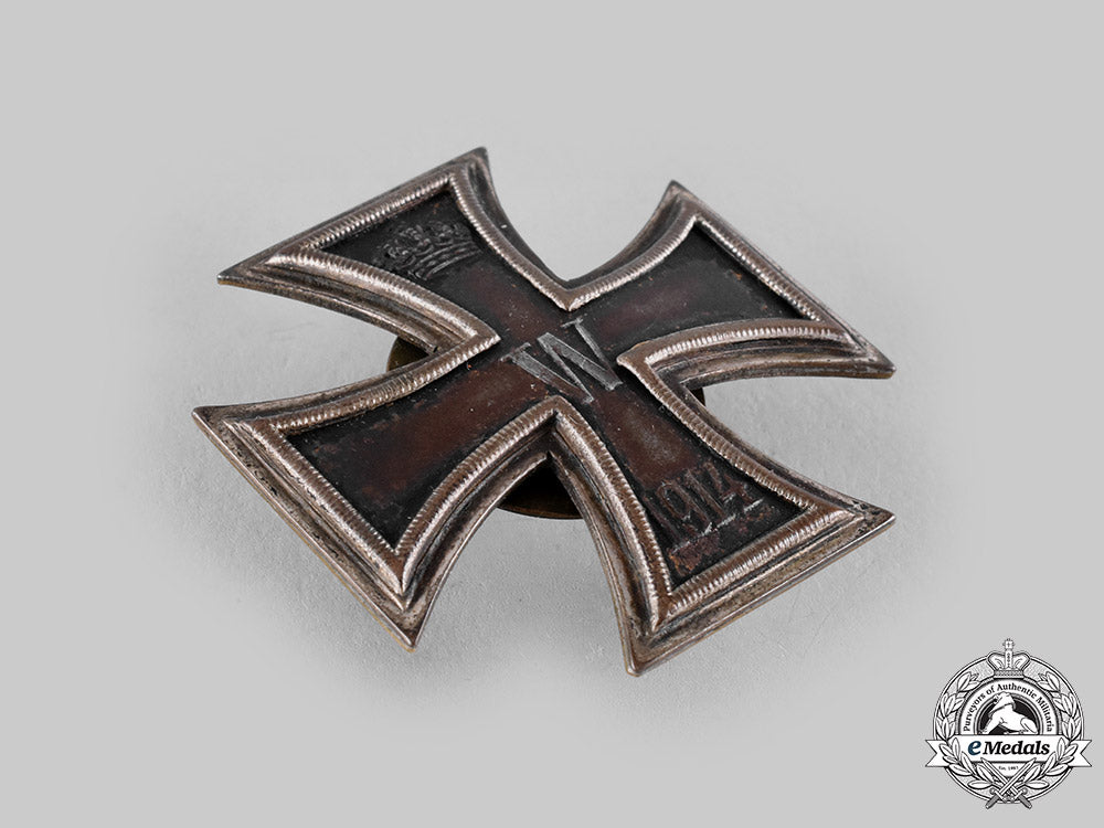 germany,_imperial._a1914_iron_cross_i_class,_screwback_ci19_6475