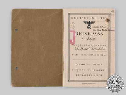germany,_heer._a_wehrpaß&_passport_to_jewish_refugee_emigrating_to_palestine_in_early1939_ci19_6695