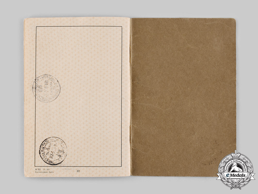 germany,_heer._a_wehrpaß&_passport_to_jewish_refugee_emigrating_to_palestine_in_early1939_ci19_6700