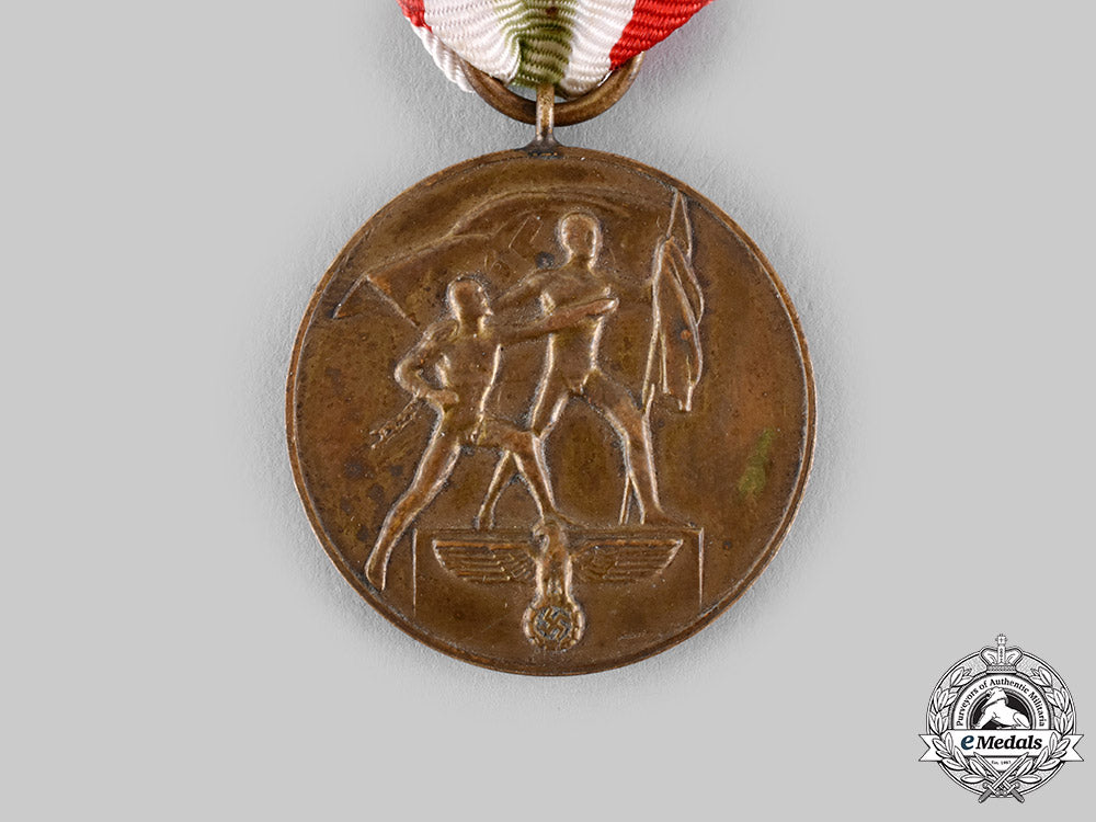 germany,_third_reich._a_return_of_memel_commemorative_medal_with_case_ci19_6748