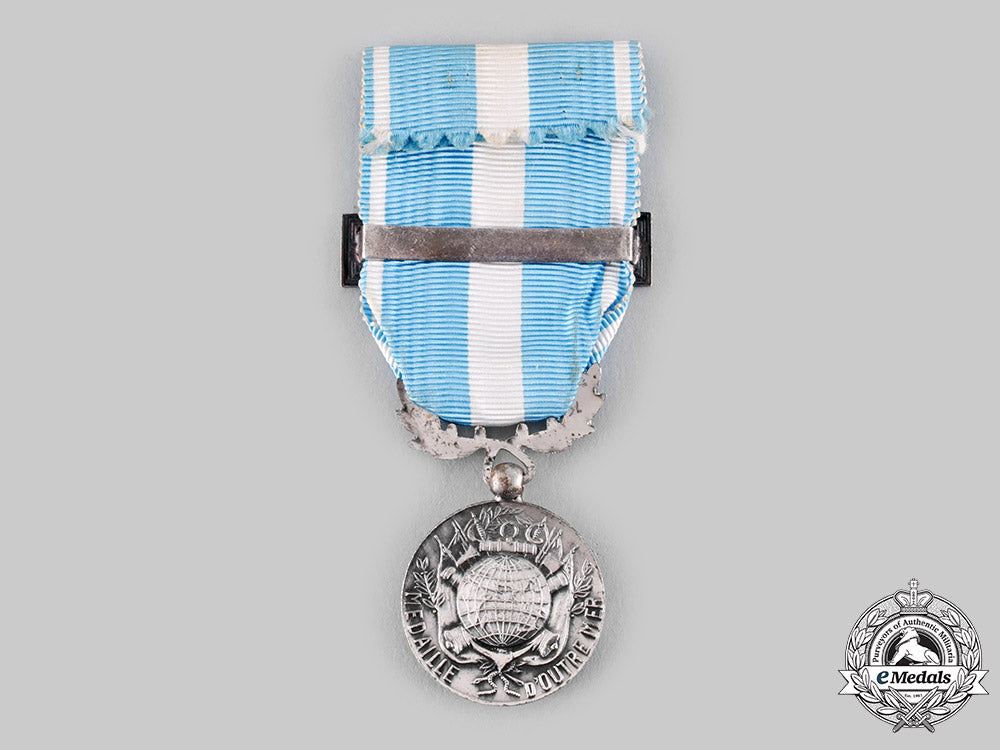 france,_v_republic._an_overseas_medal,_maroc_ci19_7010_1