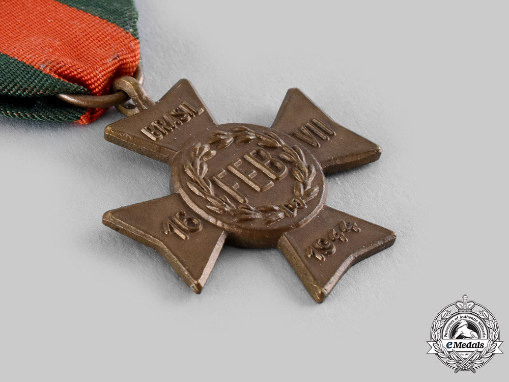 brazil,_federative_republic._a_war_medal1944_ci19_7023_1