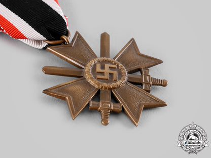 germany,_wehrmacht._a_war_merit_cross,_ii_class_with_swords,_by_wächtler&_lange_ci19_7035