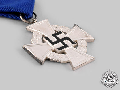 germany,_third_reich._a_civil_service25-_year_faithful_service_medal,_with_case_ci19_7211