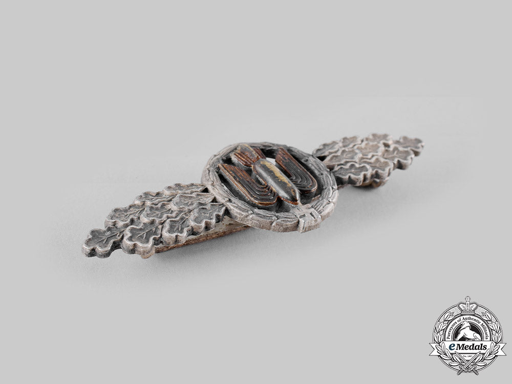 germany,_luftwaffe._a_bomber_flight_clasp,_silver_grade,_by_funcke_and_brüninghaus_ci19_7264_1