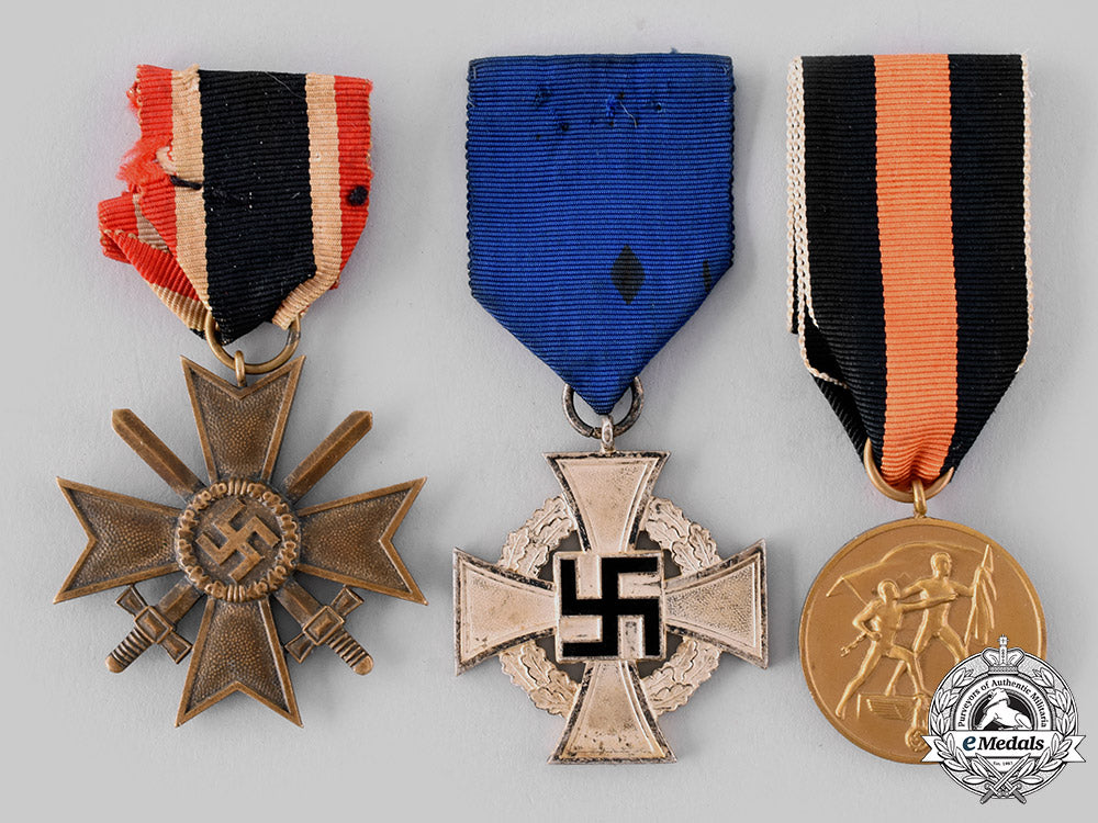 germany,_third_reich._a_lot_of_medals_ci19_7300