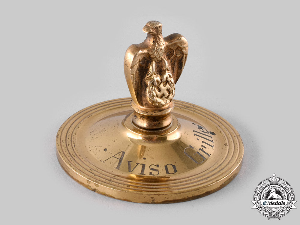 germany,_kriegsmarine._an_aviso_grille_paperweight_ci19_7384