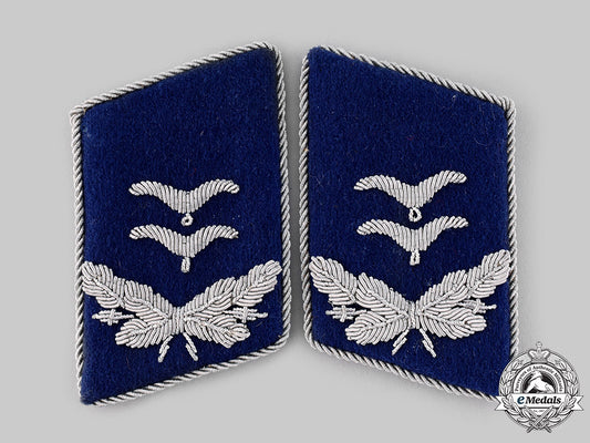 germany,_luftwaffe._a_set_of_medical_service_oberleutnant_collar_tabs_ci19_7414