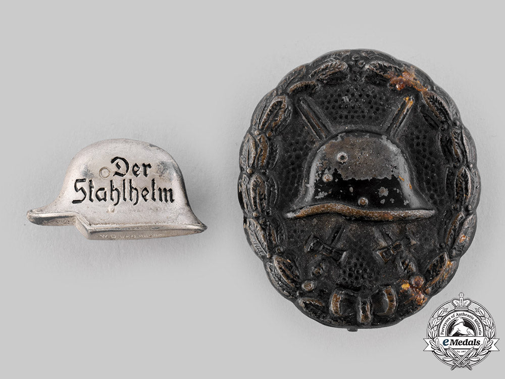 germany,_imperial._a_pair_of_badges_ci19_7423