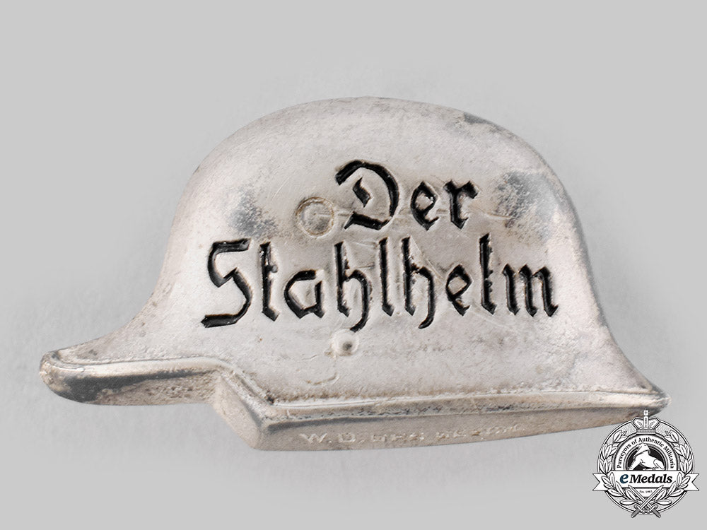 germany,_imperial._a_pair_of_badges_ci19_7424