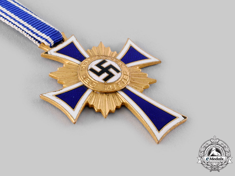 germany,_third_reich._a_lot_of_service_and_merit_medals_ci19_7443