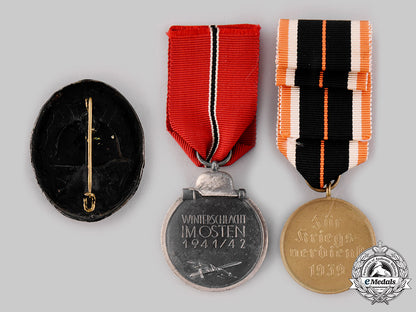 germany,_wehrmacht._a_lot_of_medals_and_badges_ci19_7464