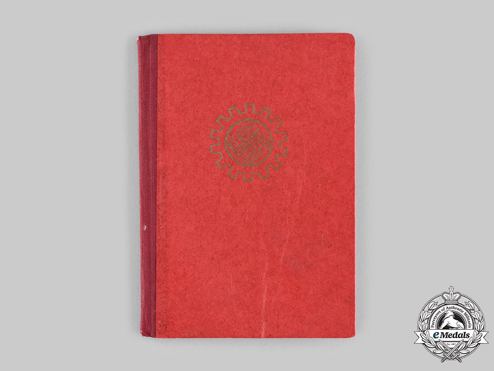 germany,_daf._a_lot_of_german_labour_front(_daf)_membership_books_ci19_7471