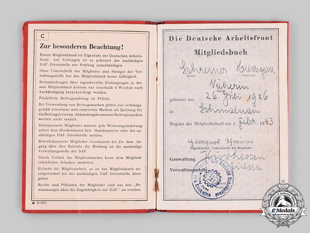 germany,_daf._a_lot_of_german_labour_front(_daf)_membership_books_ci19_7472