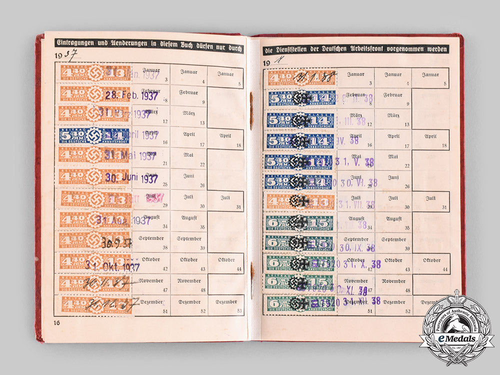 germany,_daf._a_lot_of_german_labour_front(_daf)_membership_books_ci19_7481