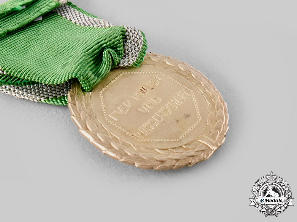saxe-_coburg_and_gotha,_duchy._a_silver_medal_for_art_and_science_with_laurel_branches,_c.1914_ci19_7685_1_1