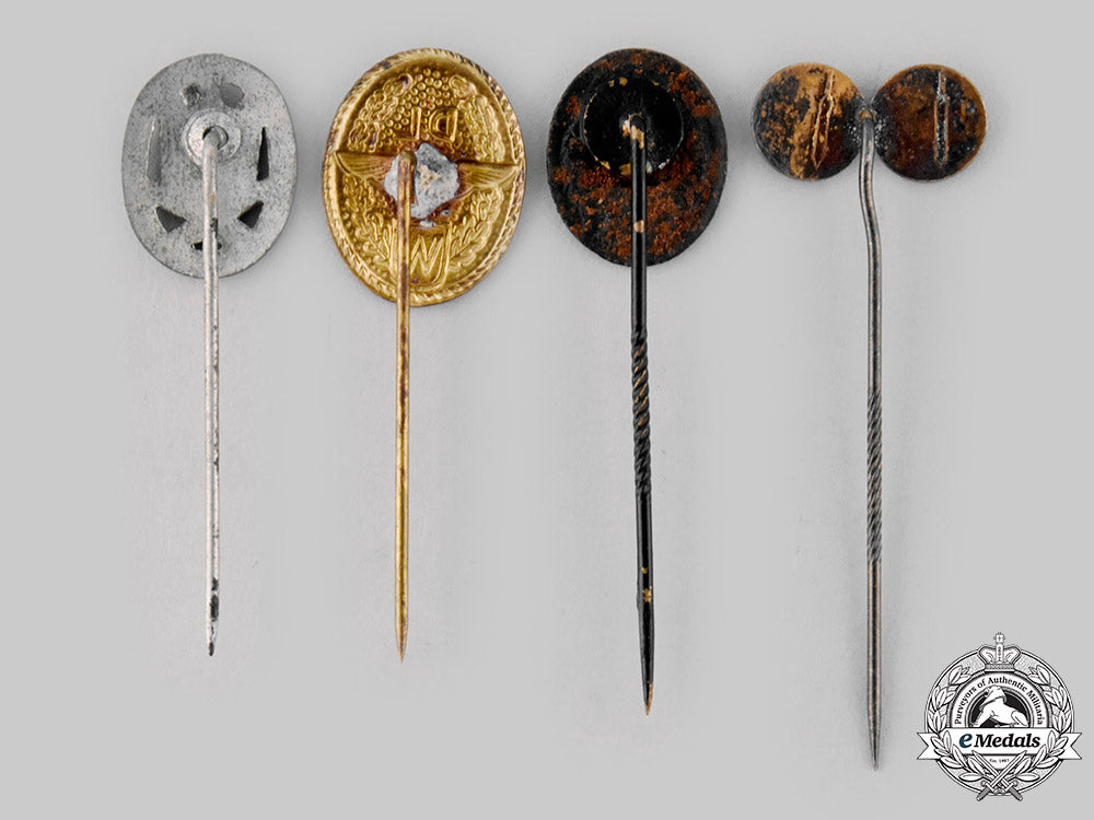 germany,_third_reich._a_lot_of_third_reich_period_stick_pins_ci19_7826