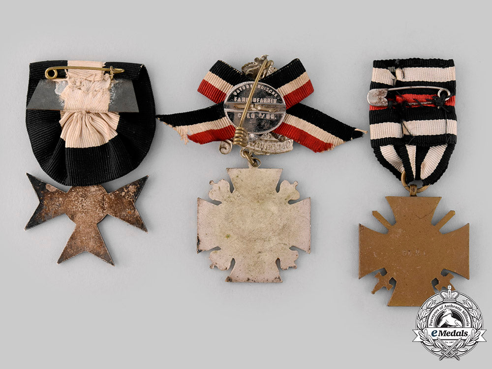 germany._a_lot_of_medals_and_badges_ci19_7864_1