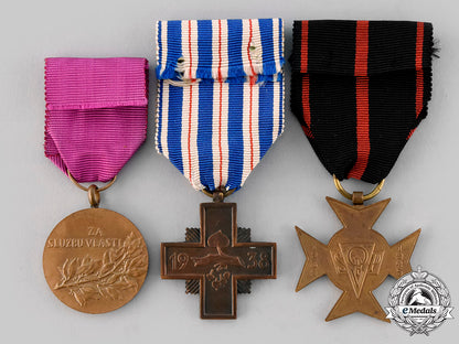 czechoslovakia,_republic,_socialist_republic._three_medals_ci19_8177_1_1