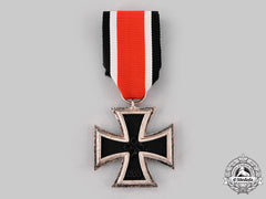 Germany, Wehrmacht. A 1939 Iron Cross Ii Class By Wilhelm Deumer