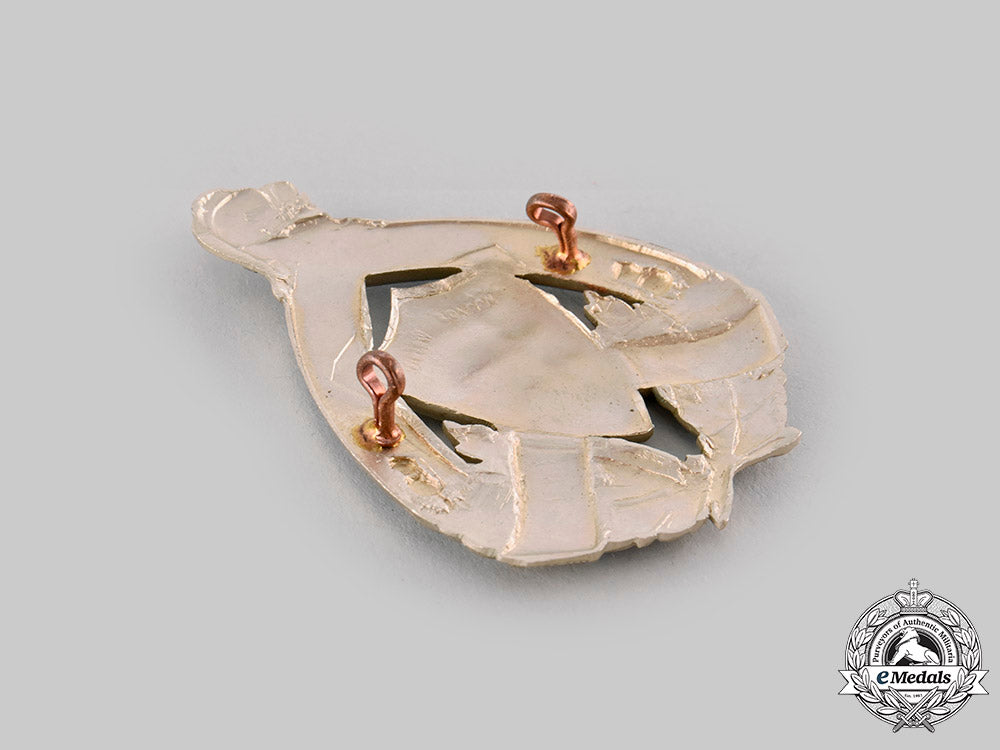 canada._a_lot_of_six_glengarry_badges(_post1945_manufacture)_ci19_8391