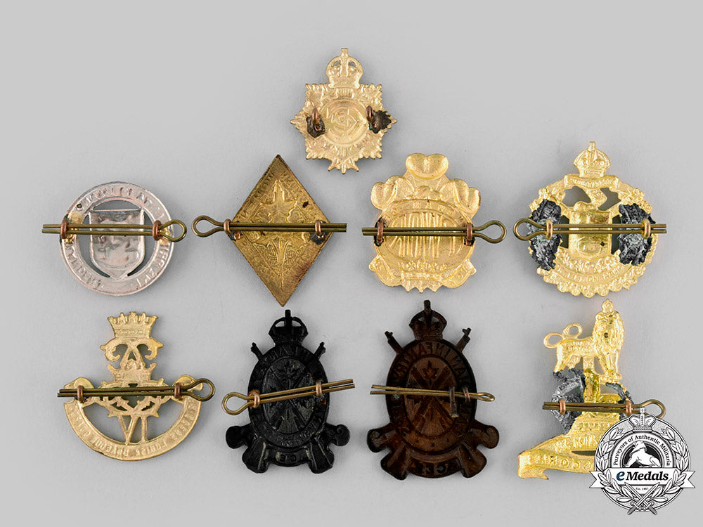 canada._a_lot_of_canadian_cap_badges(_post1945_manufactured)_ci19_8431_1