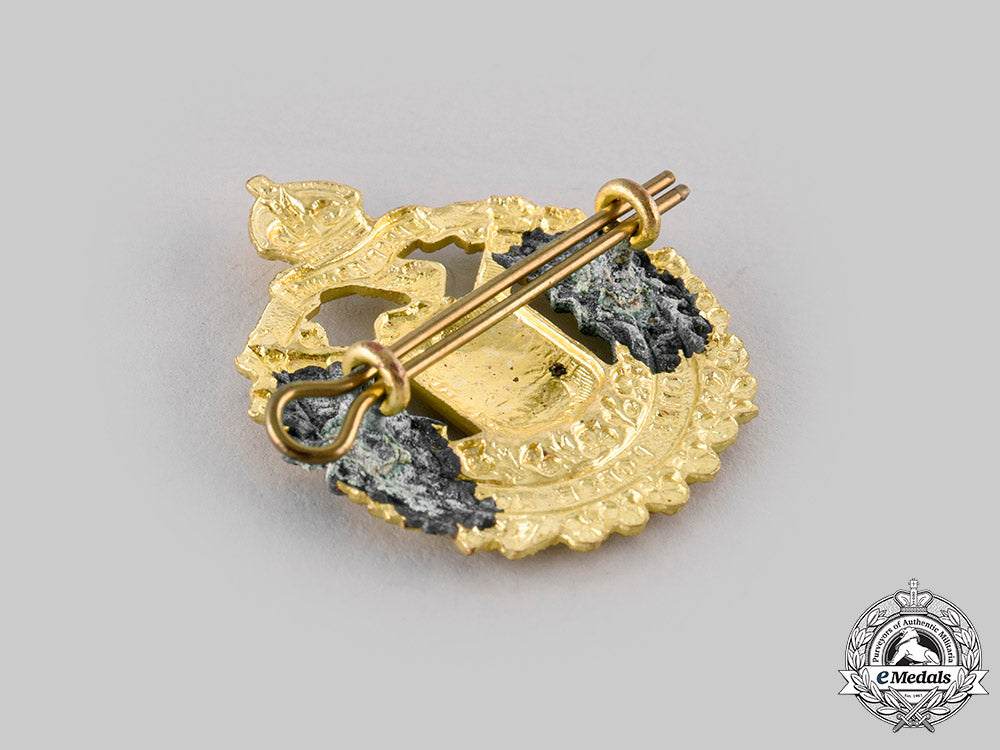 canada._a_lot_of_canadian_cap_badges(_post1945_manufactured)_ci19_8436_1