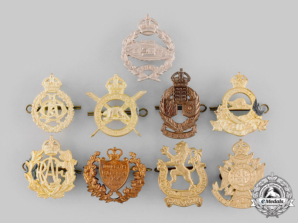 canada._a_lot_of_cap_badges(_post1945_manufacture)_ci19_8454