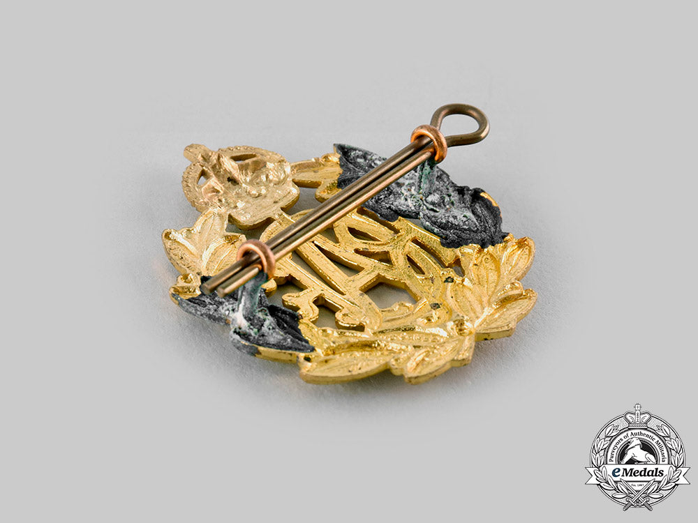 canada._a_lot_of_cap_badges(_post1945_manufacture)_ci19_8458