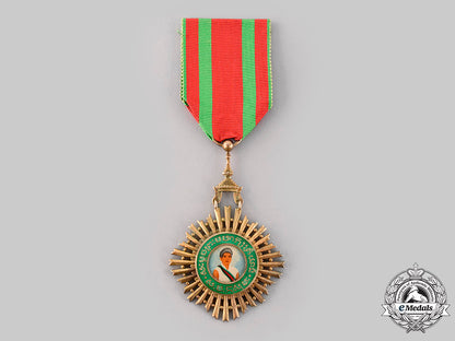 cambodia,_kingdom._an_order_of_the_queen,_v_class_knight(_assarutti),_c.1965_ci19_8710