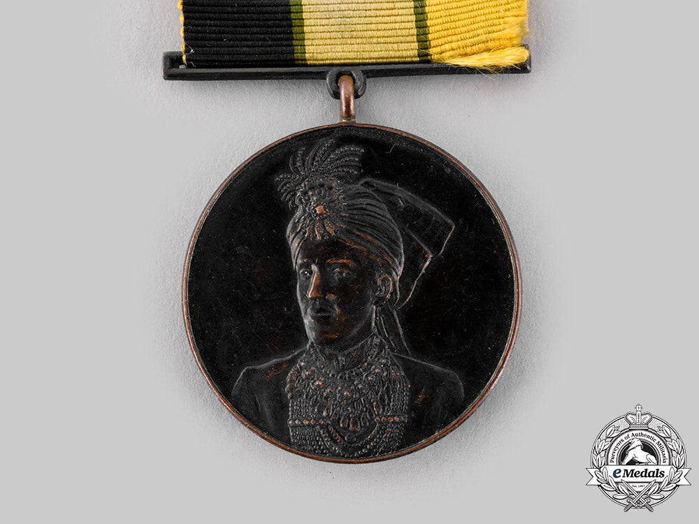 india,_bahawalpur._a_sadiq_muhammad_khan_v_installation_medal1924,_iii_class_bronze_grade_ci19_8715_1_1