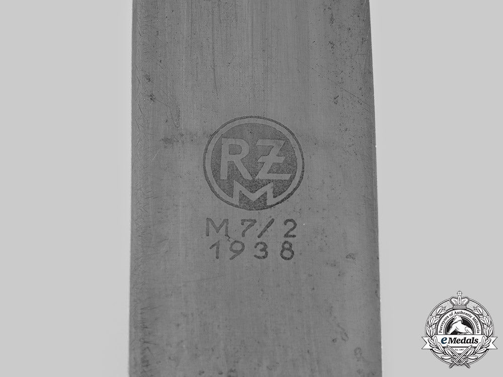 germany,_hj._a_member’s_knife_by_emil_voos_waffenfabrik_ci19_8754